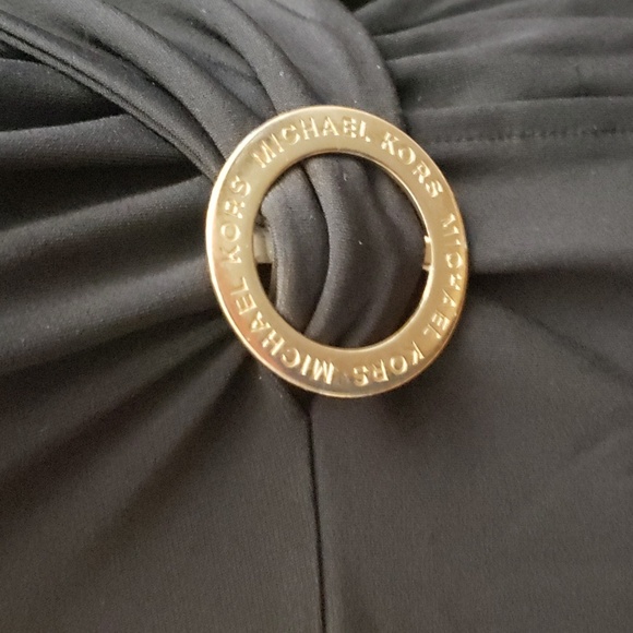 Michael Michael Kors Solid Twist 3/4 Sleeve Top - Picture 6 of 8